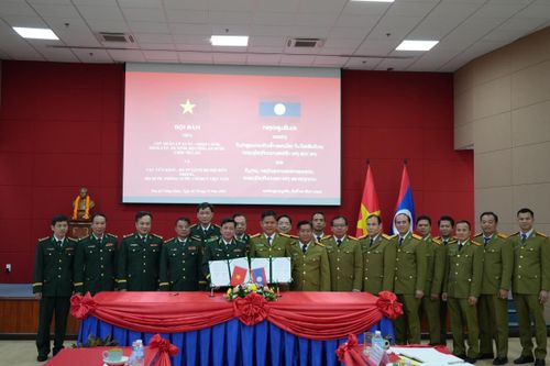Hội đàm giữa Cục Cửa khẩu BĐBP Việt Nam và Cục Quản lý xuất, nhập cảnh Lào