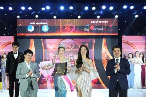 Hoa khôi Sinh viên Việt Nam 2024: Vẻ đẹp của sự thông minh