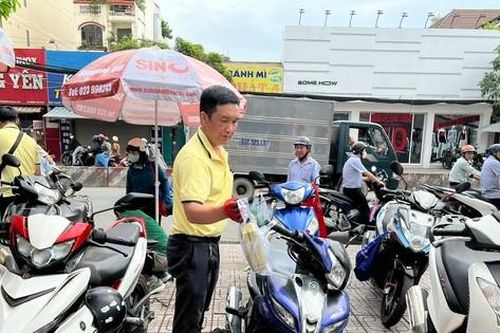 Nhân rộng những điểm dừng chân miễn phí cho tài xế ở TPHCM