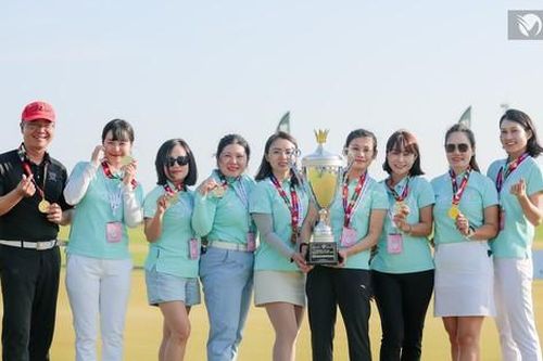 Câu lạc bộ Luật sư miền Bắc đăng quang Giải các câu lạc bộ golf nữ Toàn quốc