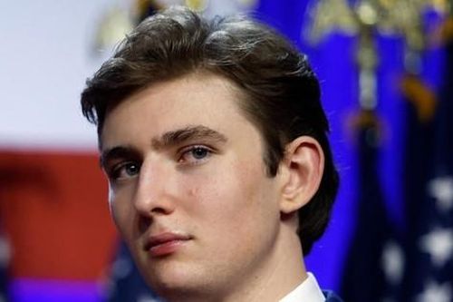 Giọng nói Barron Trump gây sốt
