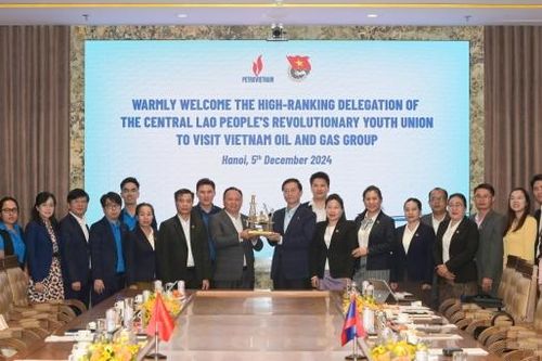 Petrovietnam đón Đoàn đại biểu Trung ương Đoàn Thanh niên Nhân dân Cách mạng Lào đến thăm và làm việc