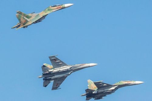 Phi công Su-30MK2 'hé lộ' bài bay độc đáo sẽ biểu diễn ở triển lãm Quốc phòng
