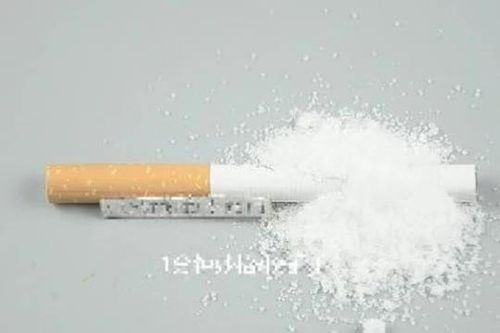 Thuốc lá và muối trộn với nhau quá mạnh, nhiều người không biết, nhà nào cũng dùng được, ai cũng nên xem thử