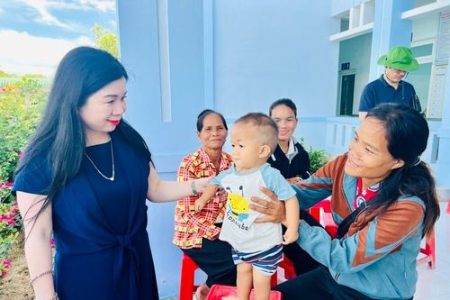 Đổi mới hệ thống y tế cơ sở nhờ dự án 126 triệu USD