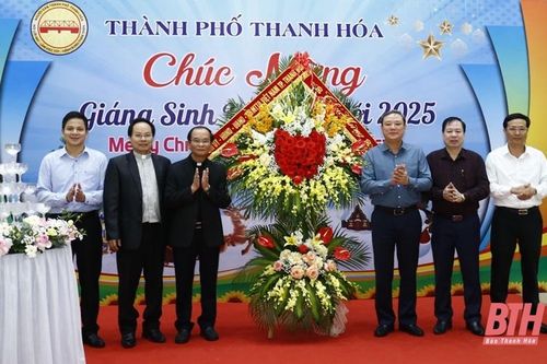 TP Thanh Hóa gặp mặt các chức sắc công giáo nhân dịp Giáng sinh năm 2024