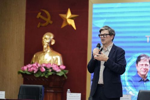 Nhà khoa học VinFuture: Không cần 'tư duy ngoài hộp' vì chiếc hộp ấy không tồn tại