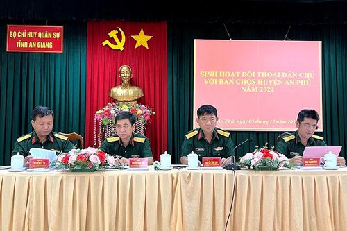 Bộ Chỉ huy Quân sự tỉnh An Giang đối thoại dân chủ cơ sở năm 2024