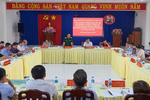 Kiểm tra chấp hành đối với Ban Thường vụ Huyện ủy Phú Tân