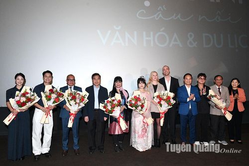 Ra mắt, giới thiệu bộ phim Đi về miền huyền thoại quay tại Tuyên Quang