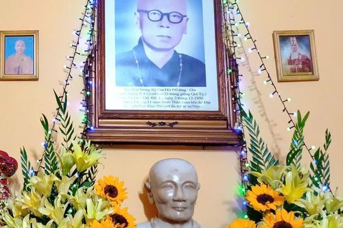 Trà Vinh: Tưởng niệm 68 năm ngày viên tịch của Tổ Huệ Quang - Pháp chủ Giáo hội Tăng-già Nam Việt