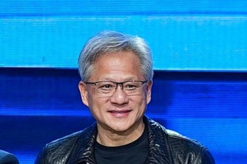 Chủ tịch NVIDIA giành giải thưởng chính VinFuture 2024
