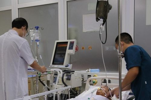 Vụ hàng chục công nhân ngộ độc: Tạm đình chỉ đơn vị cung cấp suất ăn