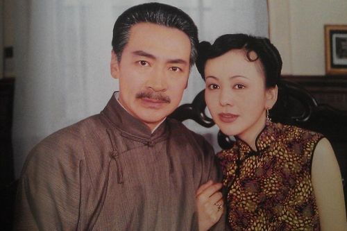 Dòng sông ly biệt: Người cha lạnh lùng không có tình thương
