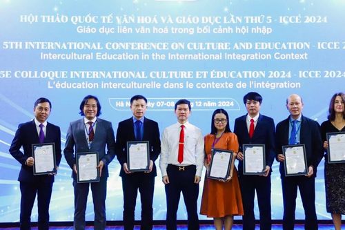 Giáo dục liên văn hóa trong bối cảnh hội nhập- bức tranh văn hóa đa sắc