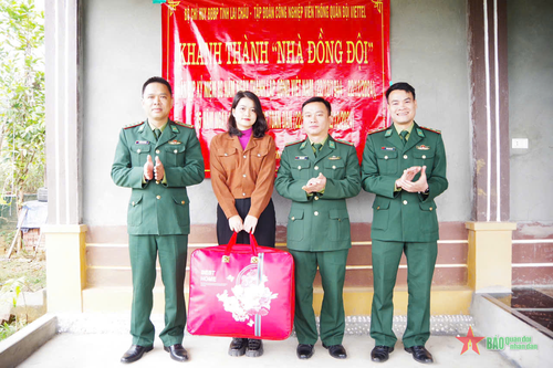 Bộ đội Biên phòng tỉnh Lai Châu bàn giao 'Nhà đồng đội' tặng quân nhân có hoàn cảnh khó khăn