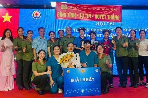 Bệnh xá Công an thành phố Nhất toàn đoàn Hội thi tuyên truyền phòng, chống kháng thuốc - kiểm soát nhiễm khuẩn