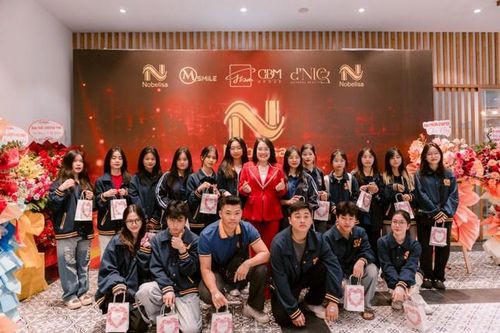 Cơ hội kinh doanh kiếm thêm thu nhập cho sinh viên có nhiều người theo dõi trên mạng xã hội