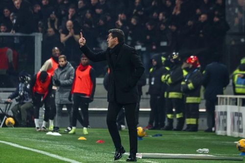 Đội nhà thua trận, HLV AC Milan trút giận lên trọng tài
