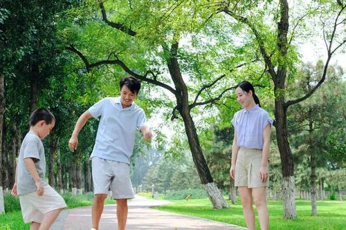 Cha mẹ có tầm nhìn xa sẽ dạy con 3 điều này