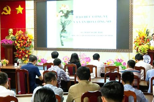 Bắc Ninh đẩy mạnh xây dựng môi trường văn hóa công sở