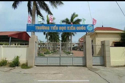 Giả danh giáo viên chiếm đoạt tài sản của hàng chục học sinh