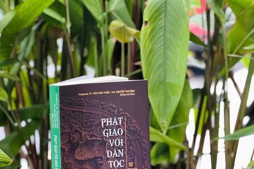 Ra mắt sách về đóng góp của Phật giáo trong sự phát triển của dân tộc