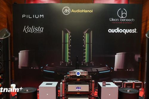 Dân chơi hi-end đổ về điểm hẹn AVShow 2024 khám phá các thiết bị 'đỉnh'