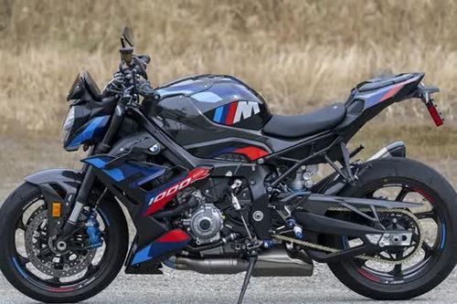 Bảng giá xe máy BMW tháng 12/2024: Giảm giá 'kịch sàn'