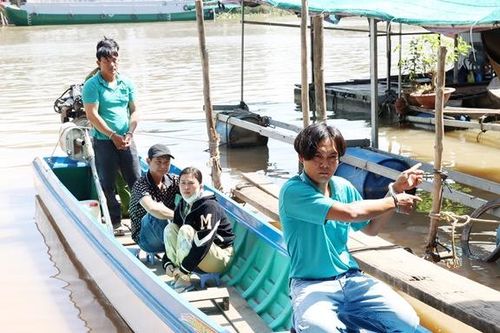 Triệt phá đường dây xuất nhập cảnh trái phép Việt Nam - Campuchia