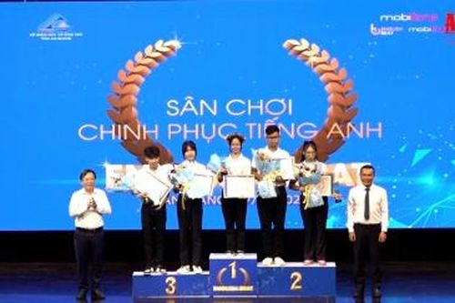 Thí sinh Trần Hạnh Nhi đoạt giải nhất sân chơi 'Chinh phục tiếng Anh - English Beat' năm 2024