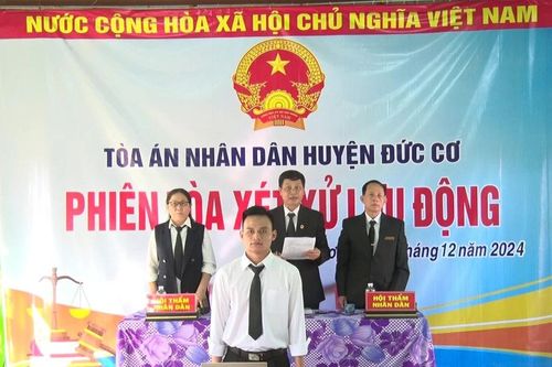 Đức Cơ: Xét xử lưu động đối tượng mua bán và sử dụng trái phép chất ma túy