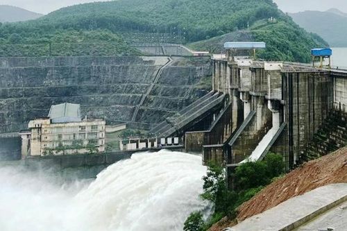 Sản lượng điện giảm so với cùng kỳ