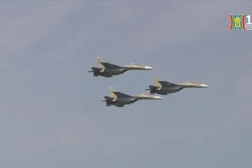 Tiêm kích SU30-MK2 sẵn sàng trình diễn trên bầu trời Thủ đô