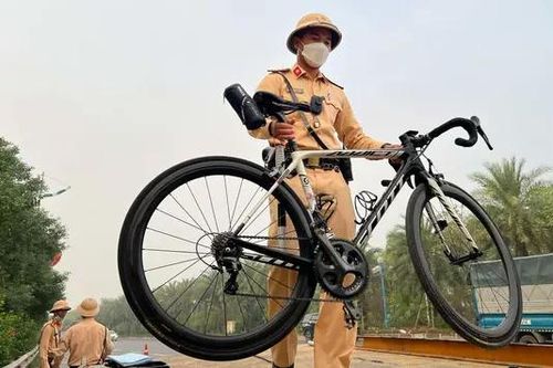Xử lý 15 trường hợp đi xe đạp vào đường cấm