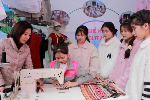 Ngày hội tư vấn hướng nghiệp, khởi nghiệp năm 2024