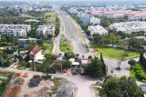 Thành phố Hồ Chí Minh: Ngổn ngang những tuyến đường trọng điểm chậm tiến độ