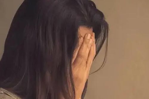 Người phụ nữ chi 13 tỷ mua nhà, 6 năm sau mới biết sổ đỏ đứng tên mẹ chồng: Cô kiện mẹ chồng và nhận về phán quyết khó tin