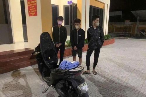 Ngăn chặn nhóm đối tượng mang dao bầu đi giải quyết mâu thuẫn