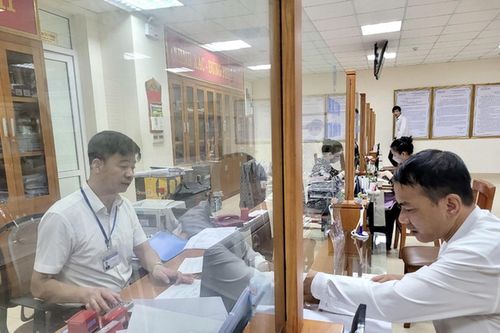 Hà Nội luân chuyển, điều động 300 trưởng, phó phòng và tương đương