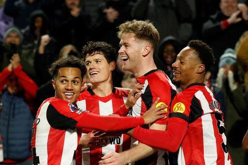 Brentford tạo hiện tượng ở Premier League