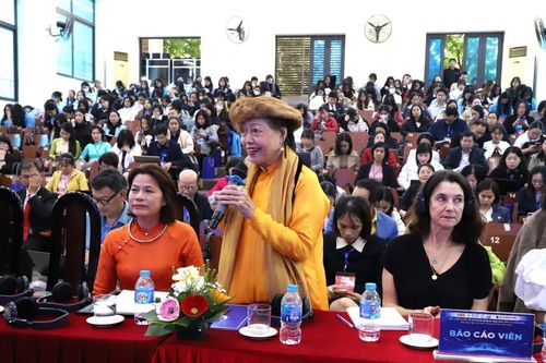 Phát huy giá trị liên văn hóa trong xu hướng hội nhập toàn cầu