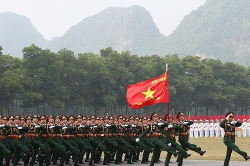 Đề xuất chế độ, chính sách đối với sĩ quan Quân đội chuyển ngành, phục viên