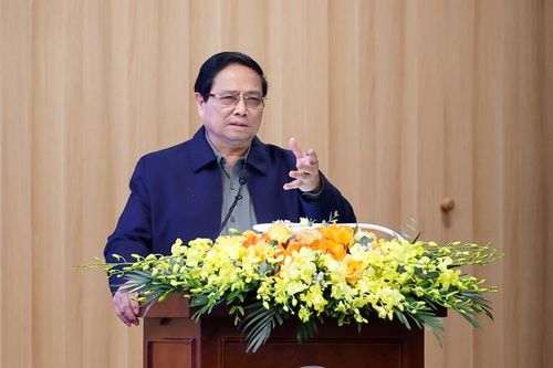 Thủ tướng: Xây dựng những công trình thế kỷ, dứt khoát không để thiếu điện với tăng trưởng kinh tế 2 con số