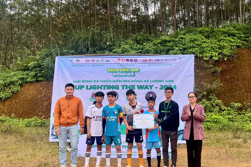 'Gieo ước mơ bóng đá' nơi vùng cao
