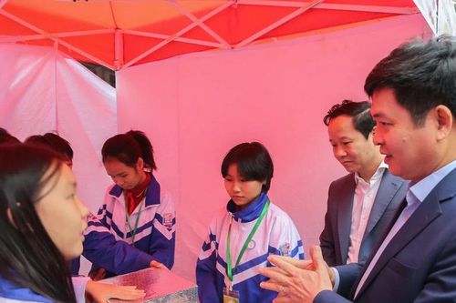'Mẹ thiên nhiên' - sân chơi trí tuệ, bổ ích cho học sinh
