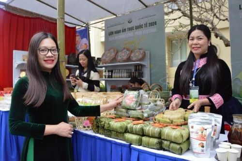 Thái Nguyên và Tuyên Quang chinh phục bạn bè bốn phương tại Liên hoan Ẩm thực quốc tế 2024