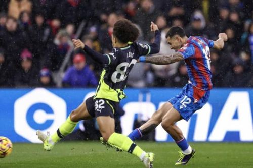 Man City hòa thất vọng Crystal Palace tại vòng 15 Ngoại hạng Anh