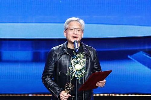 Vì sao tỷ phú Jensen Huang giành giải VinFuture?