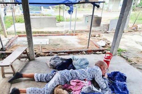 Người đàn ông tâm thần đi lạc hơn 150km từ Phú Yên ra Bình Định